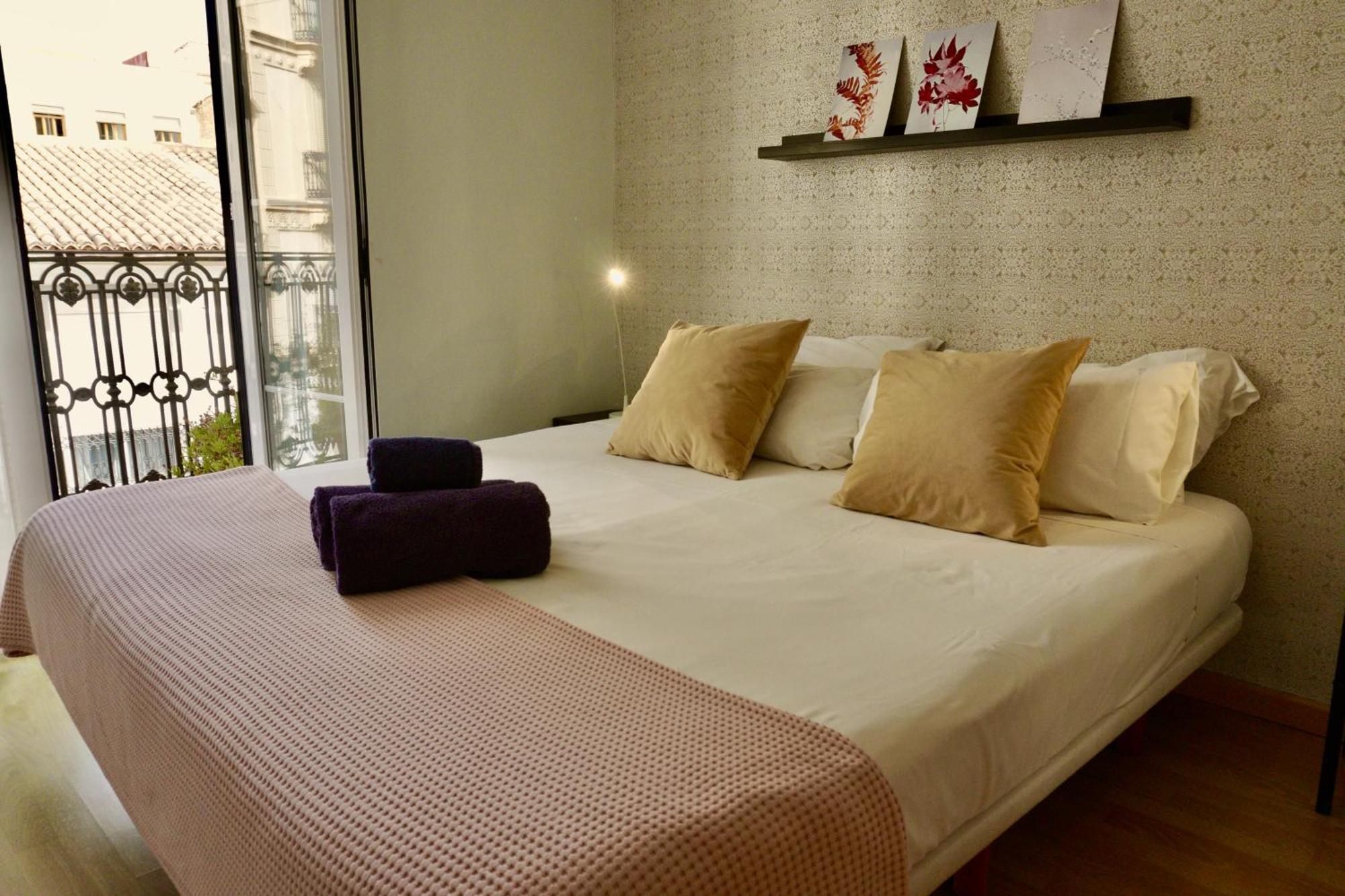 Apartamento Hosted By Gracie Valencia Exterior foto