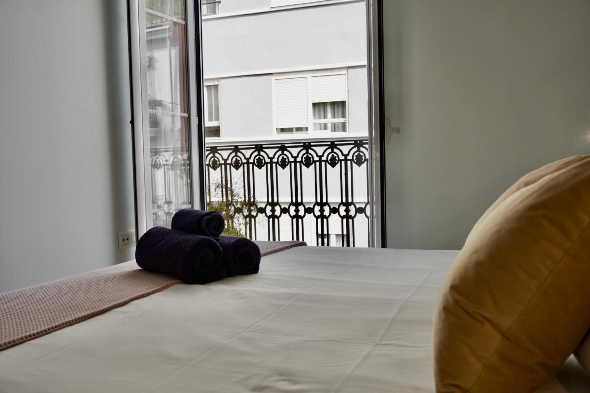 Apartamento Hosted By Gracie Valencia Habitación foto