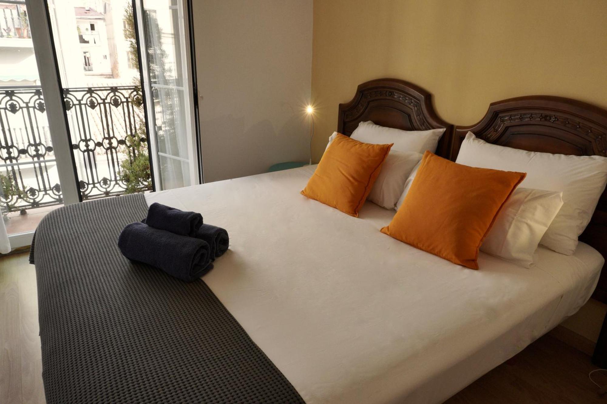 Apartamento Hosted By Gracie Valencia Exterior foto